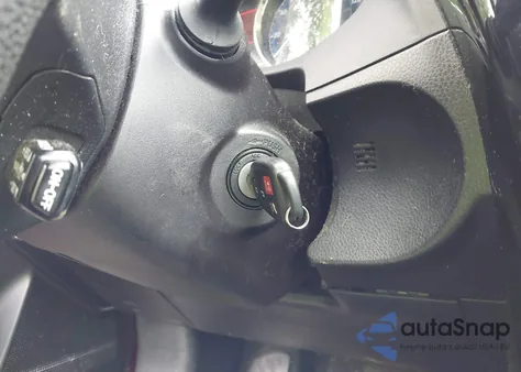 2019 Toyota Corolla Le from USA, damaged, VIN 2T1BURHE3KC140103